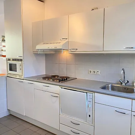 Badhotel 341 4* 칼란트소그