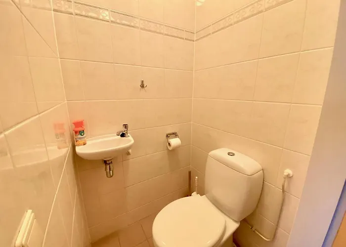 Badhotel 341 칼란트소그