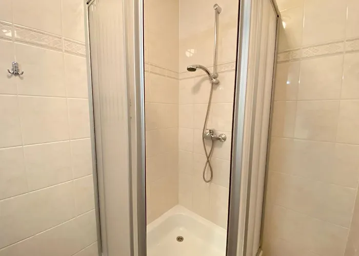 Badhotel 341 칼란트소그